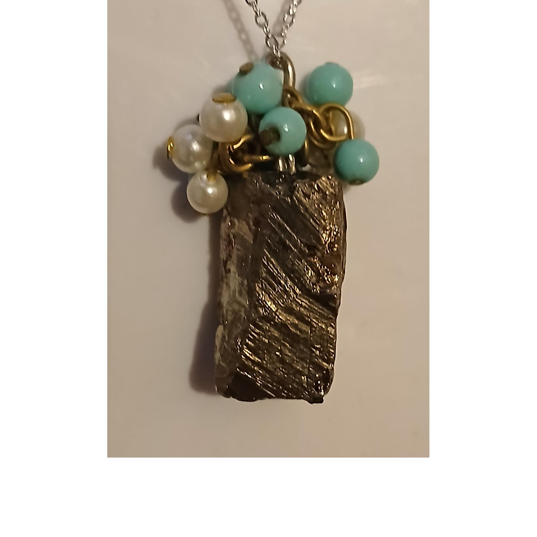 گردنبند پیریت طلایی