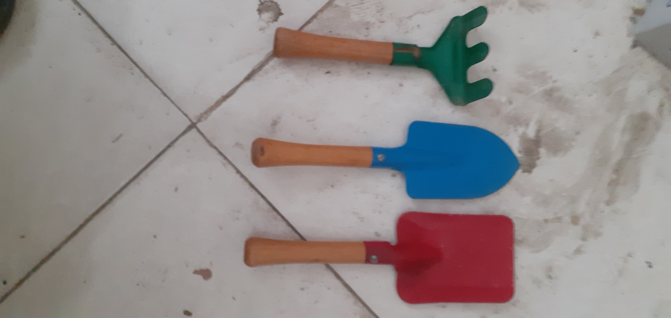 ست بیلچه و شنکش باغچه