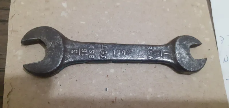 آچار قدیمی اسنیل 1944