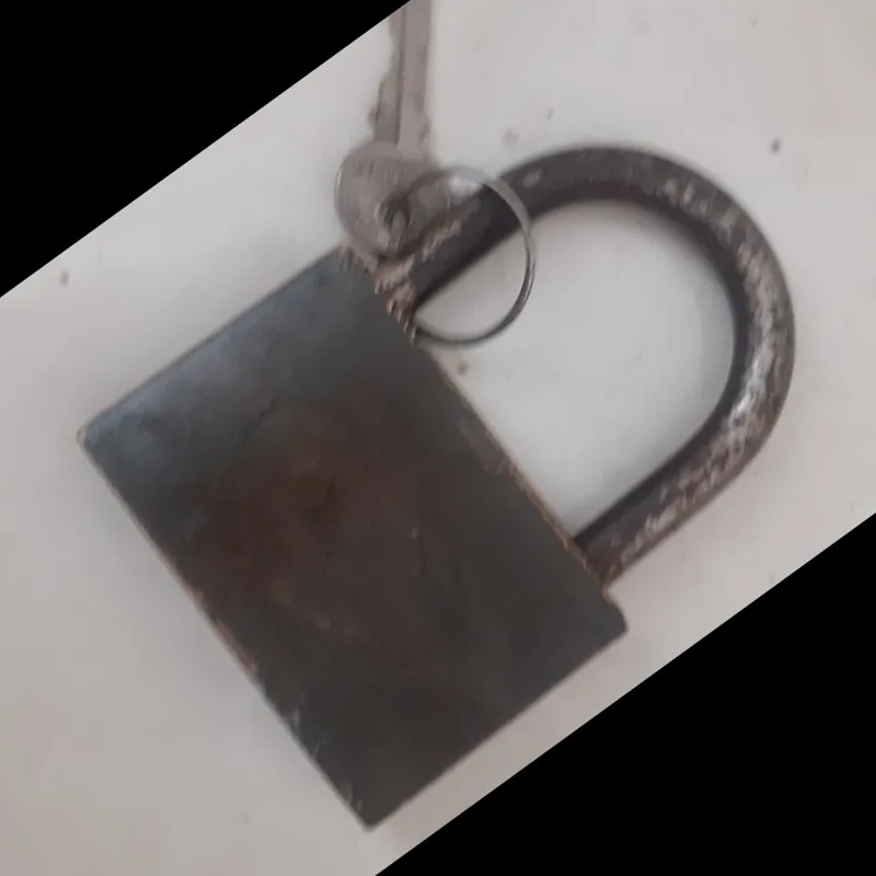 قفل اویز برنجی بزرگ