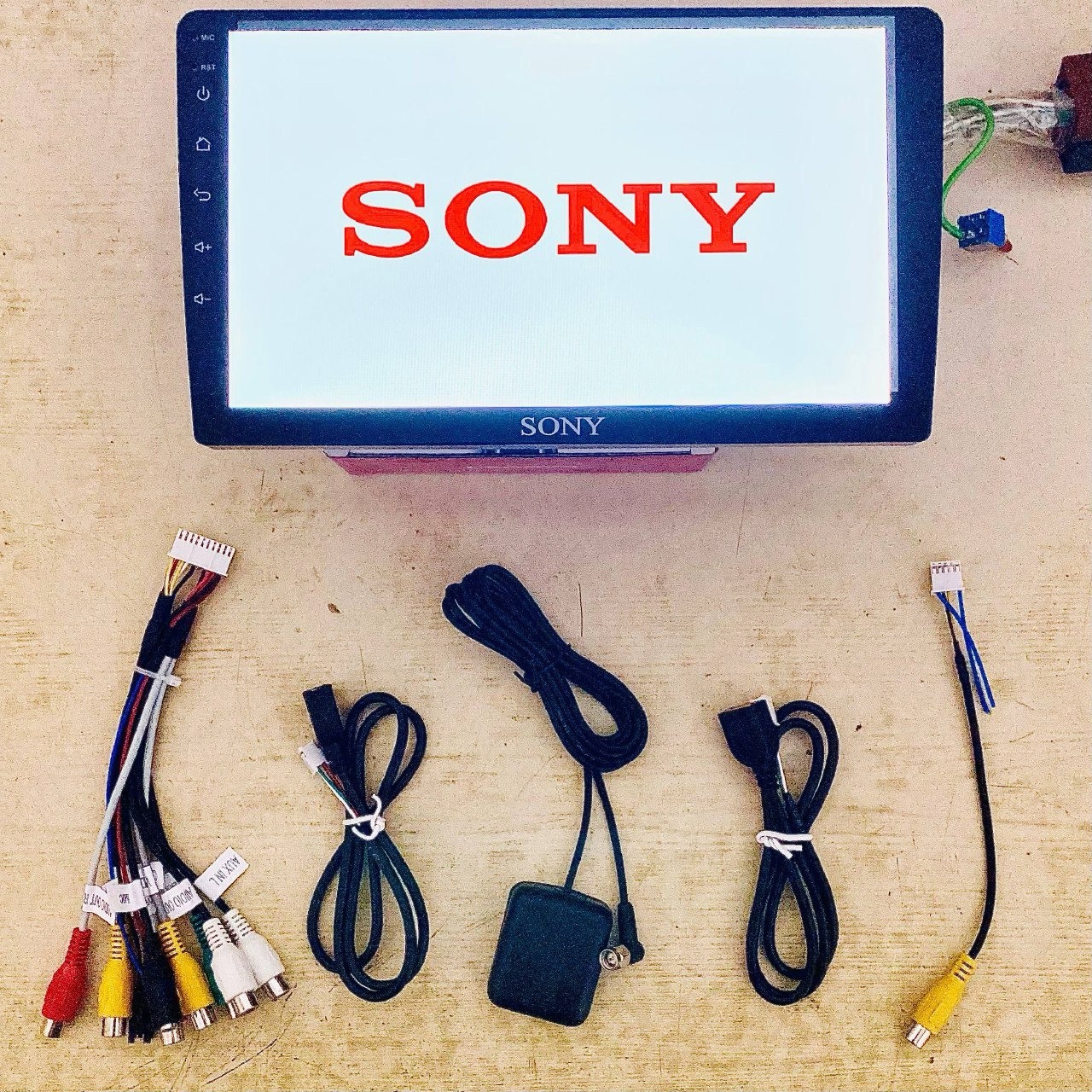 مانیتور اندروید هیوندای سانتافه Santafe مارک SONY