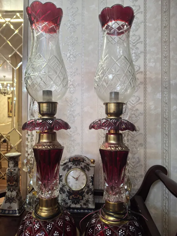 چراغ شمعدانی جفتی قدیمی تراش دار 64 سانتی