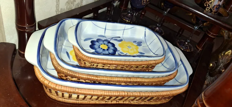 مرغ خوری چینی 3 عددی گل پنبه ای