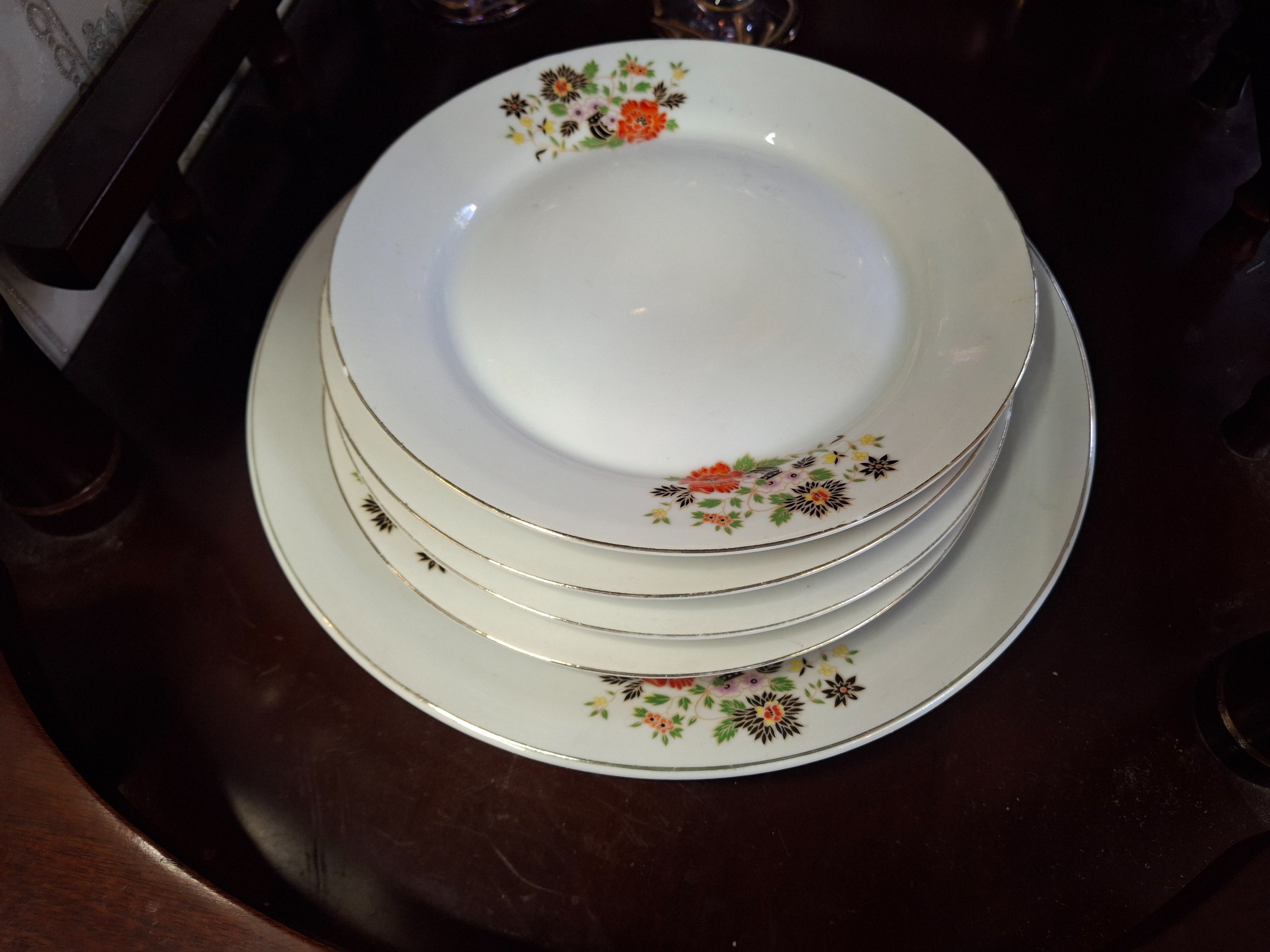 سرویس چینی کیک خوری 5 پارچه