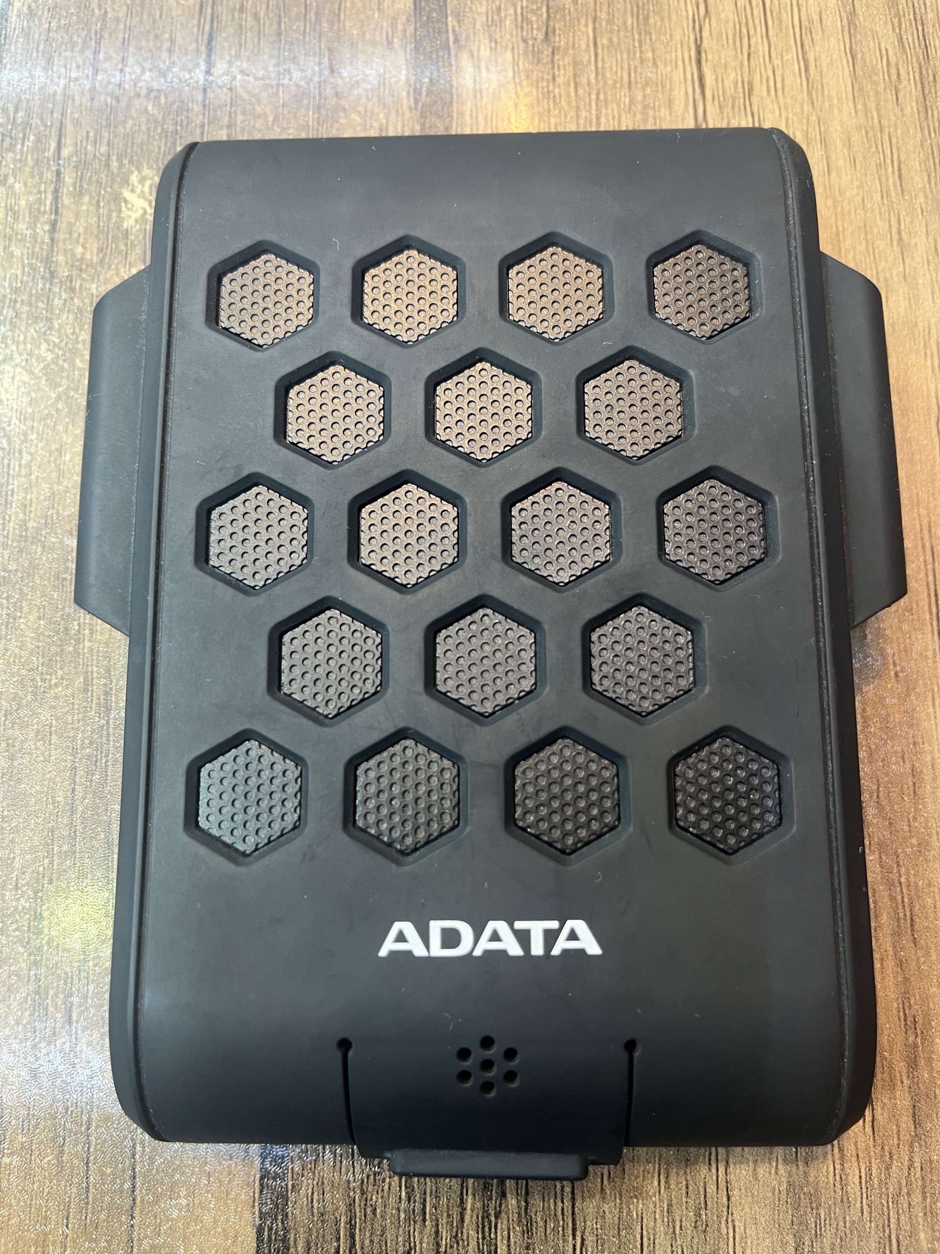 هارد اکسترنال adata مدل HD720