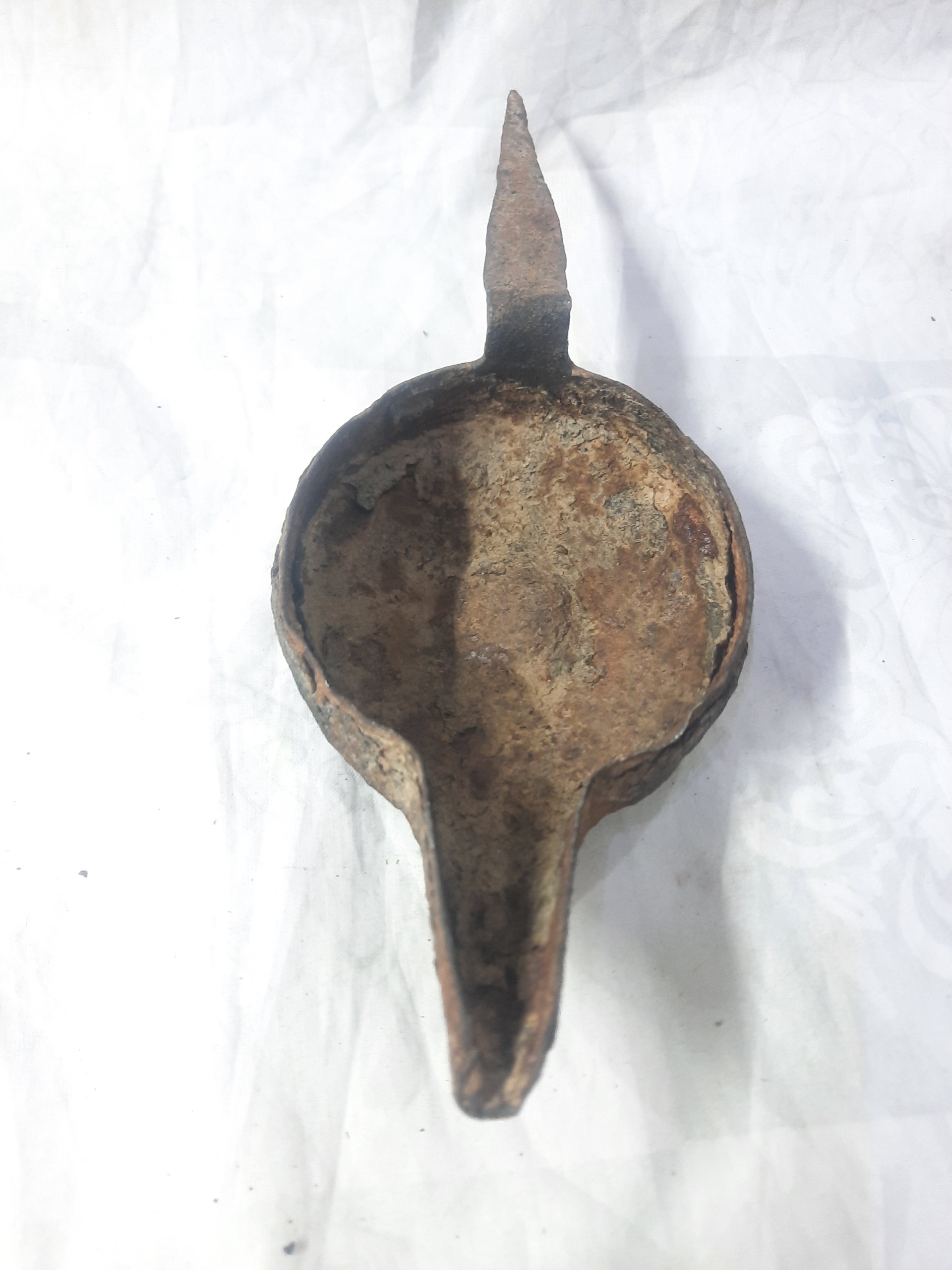 پی سوز آهنی قدیمی