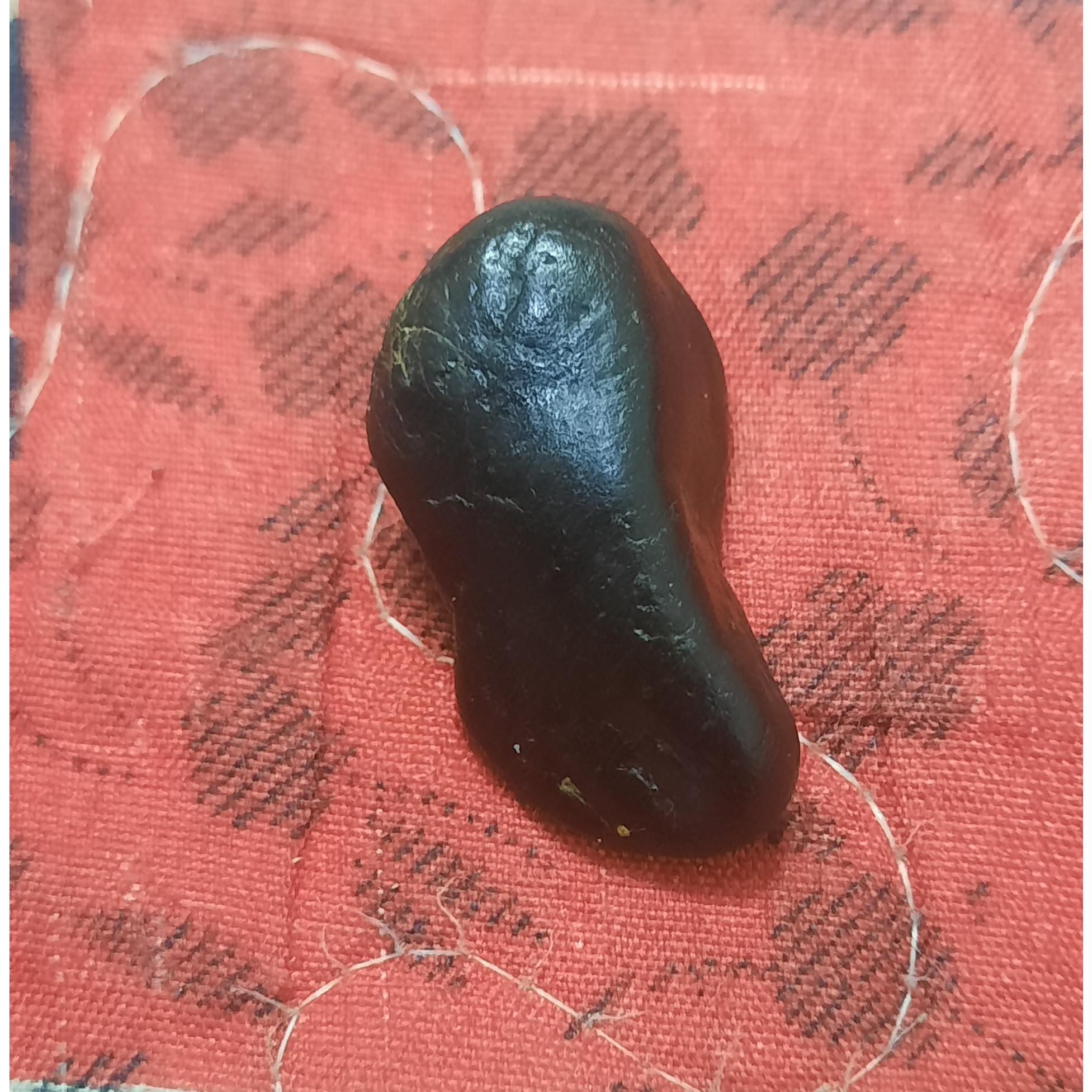 شهاب سنگ کندرایت، توضیحات در پایین صفحه