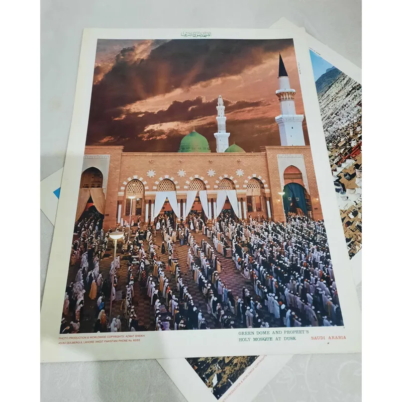 2عدد پوستر چاپ ایتالیا قدیمی. ابعاد در پایین صفحه