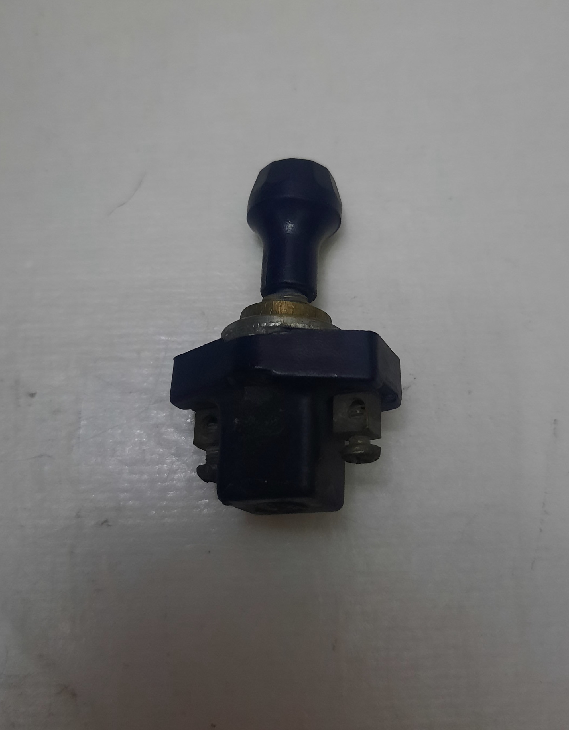 کلید دو حالته برقی مناسب خودرو