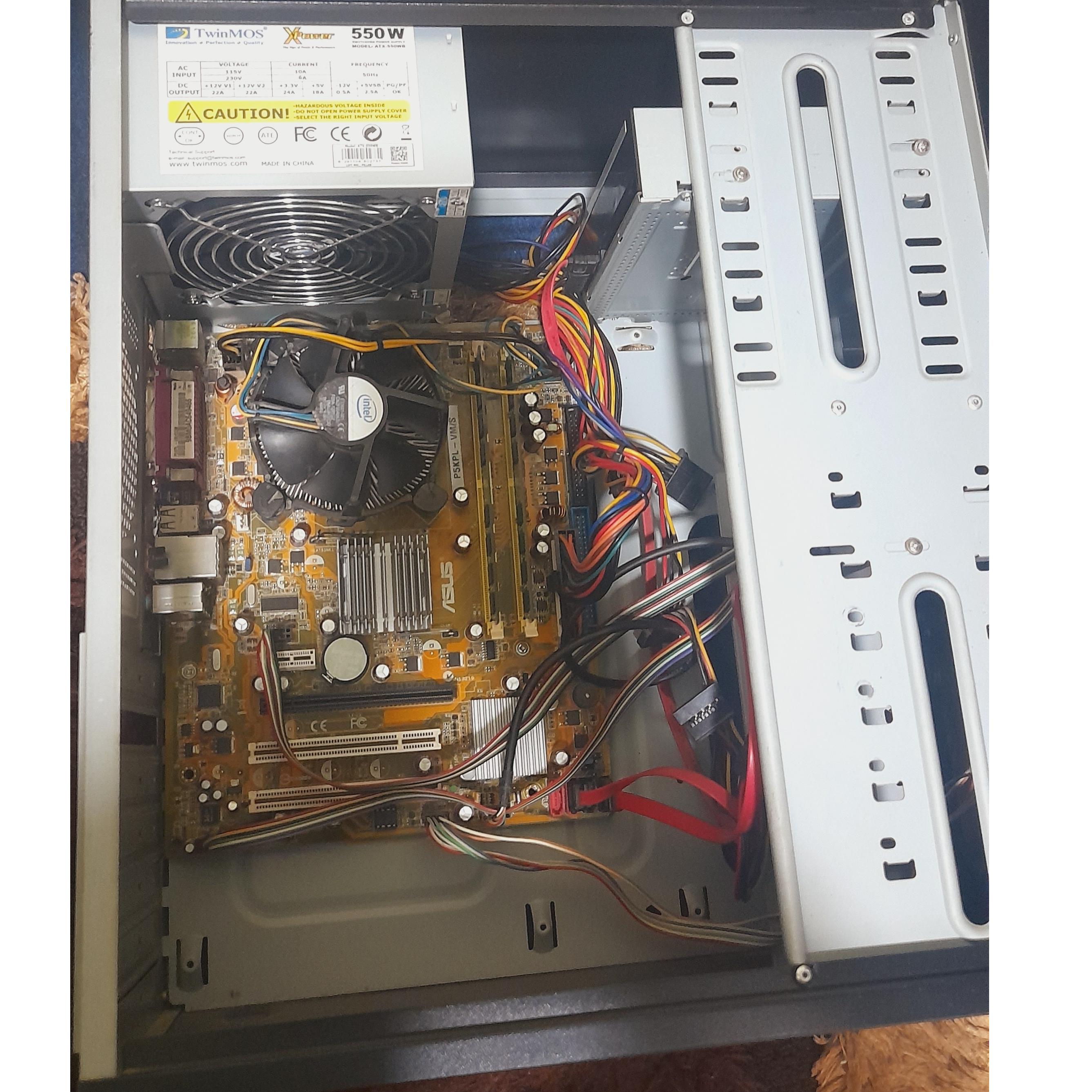 کیس کامپیوتر ایسوس