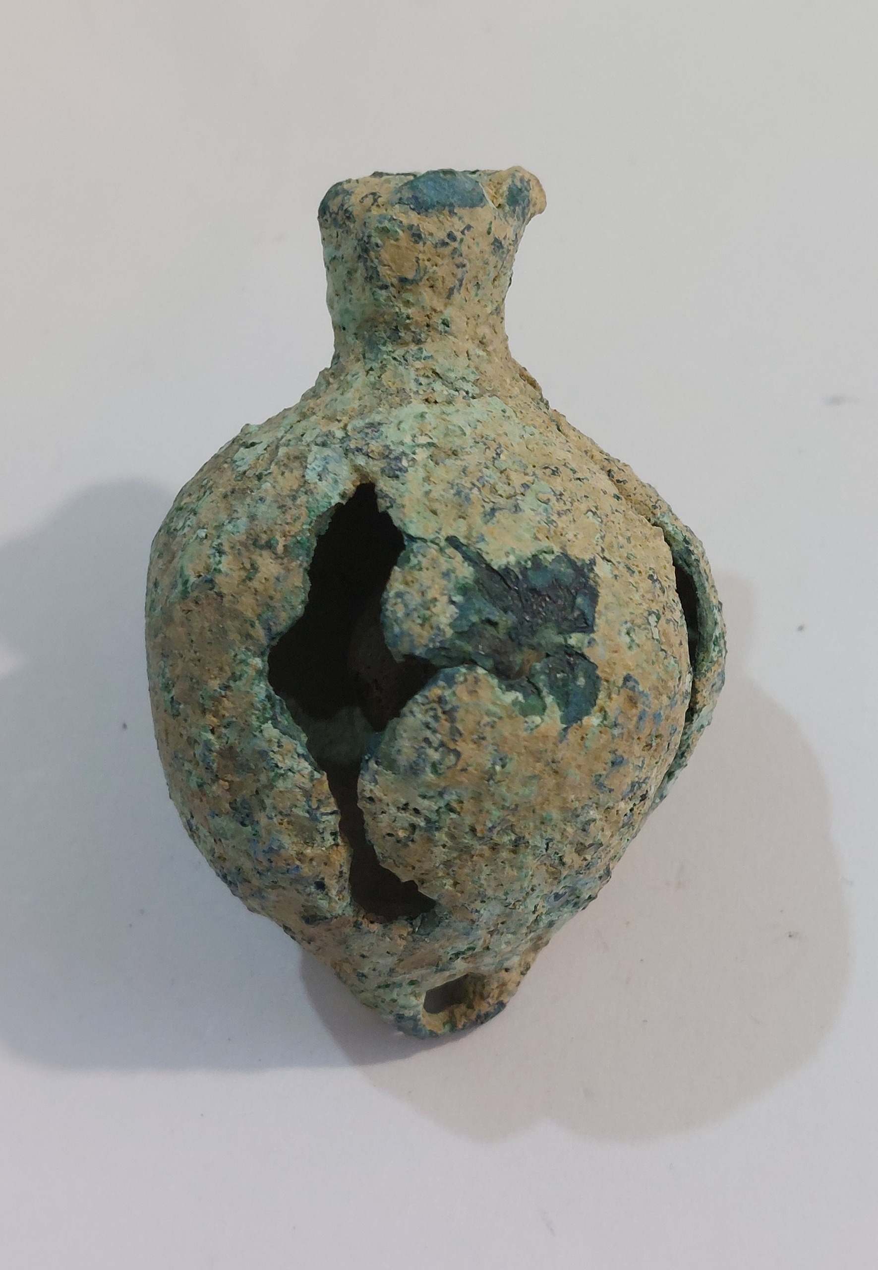 قرچه یا زنگوله اناری خیلی قدیمی