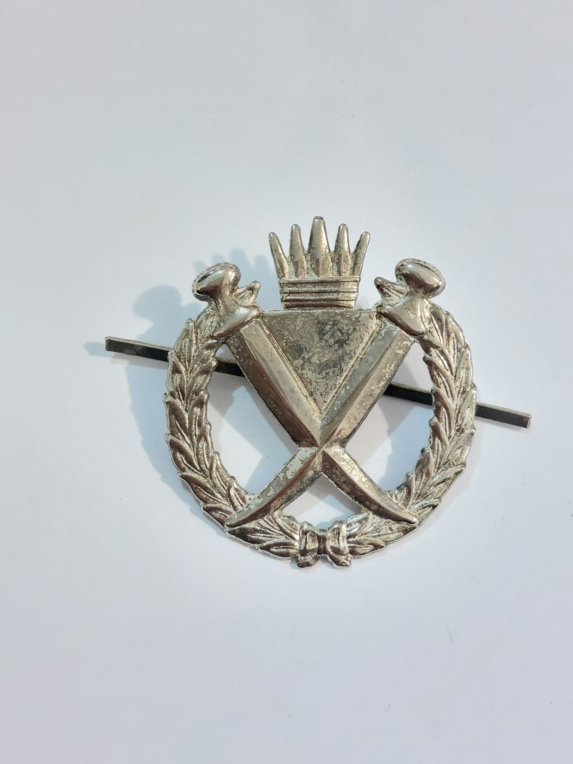 سنجاق سینه یا بج سلطنت عمان