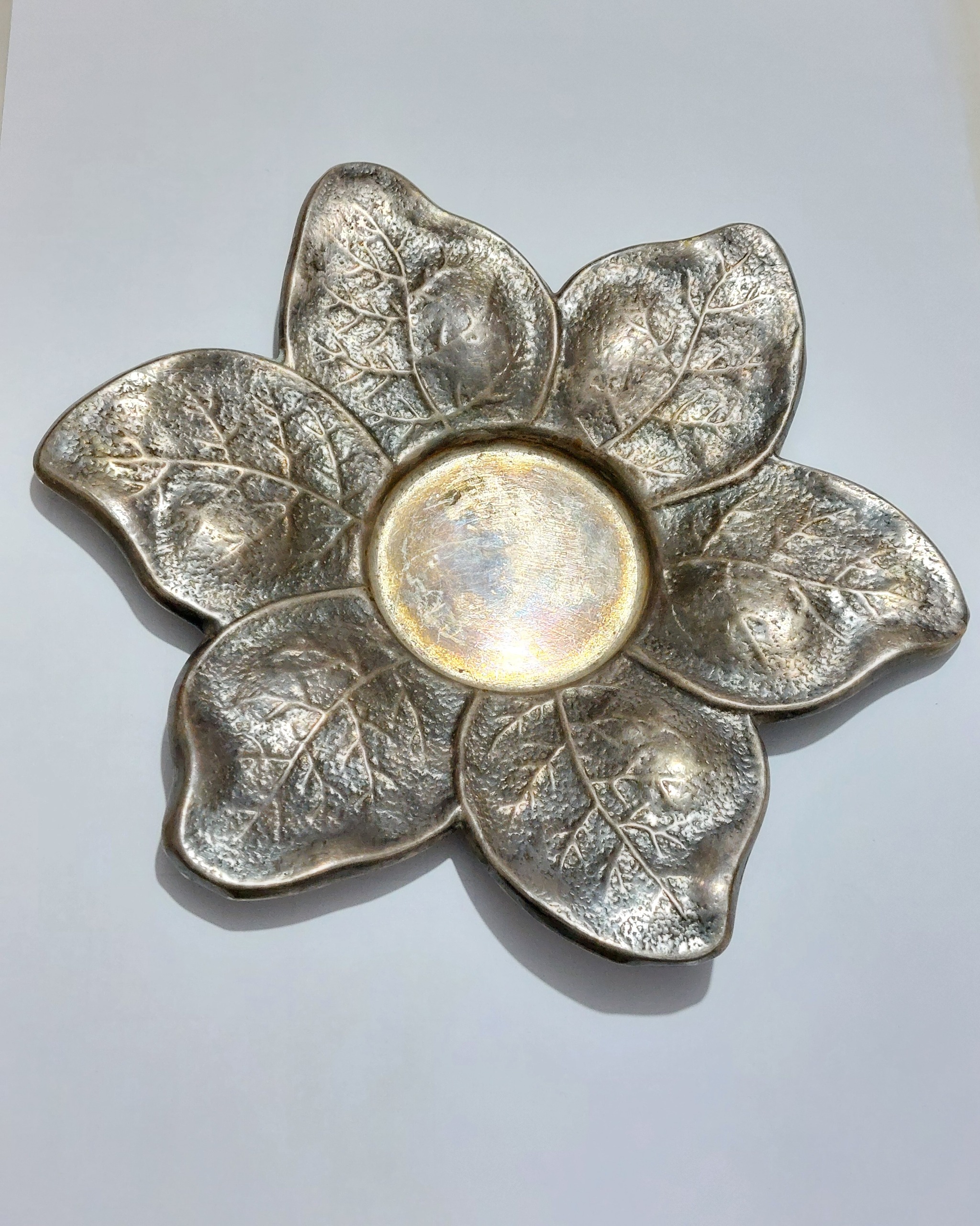 شمعدان اروپایی قدیمی