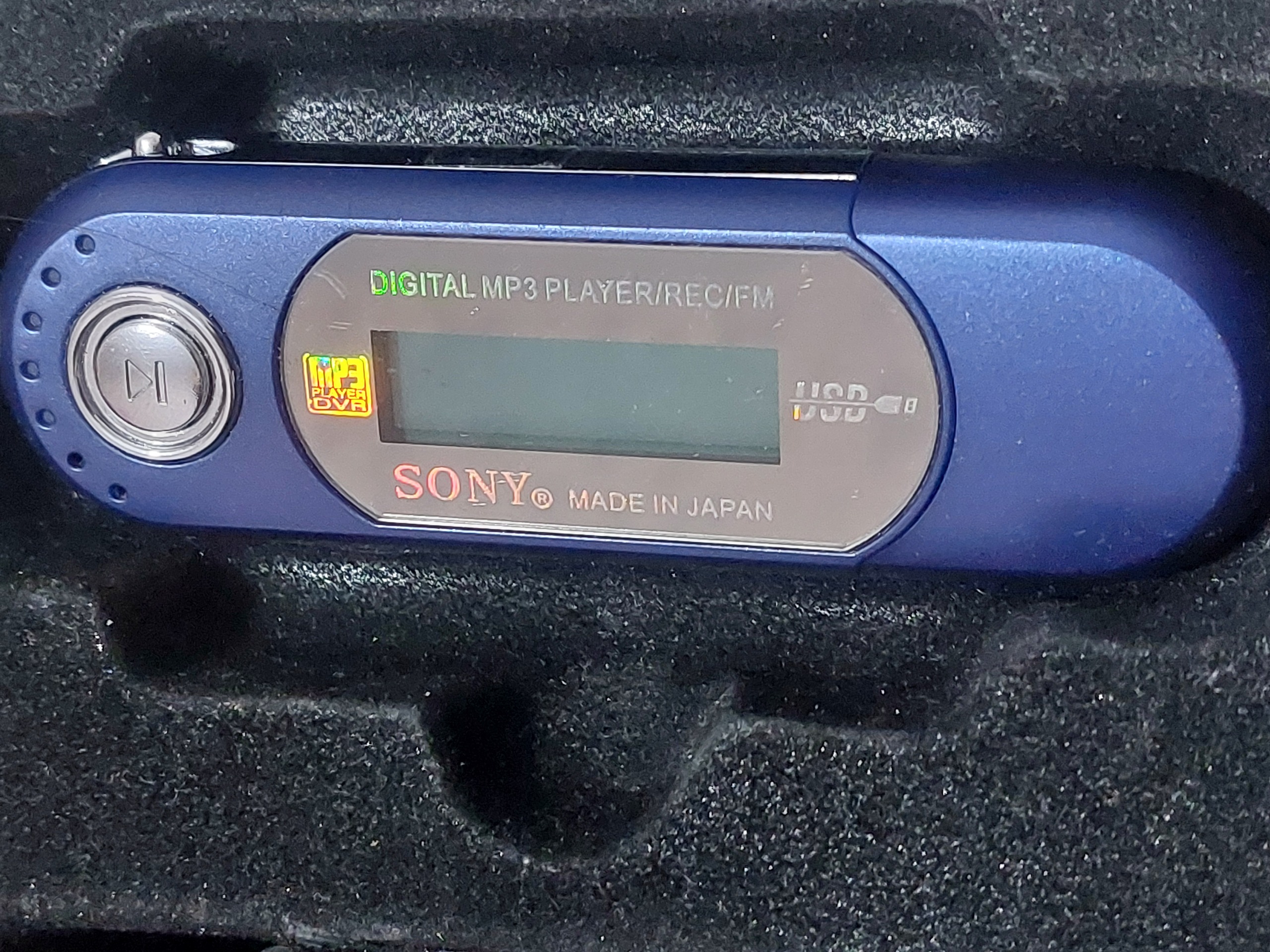 موزیک پلیر یا پخش کننده موزیک ژاپنی mp3 player