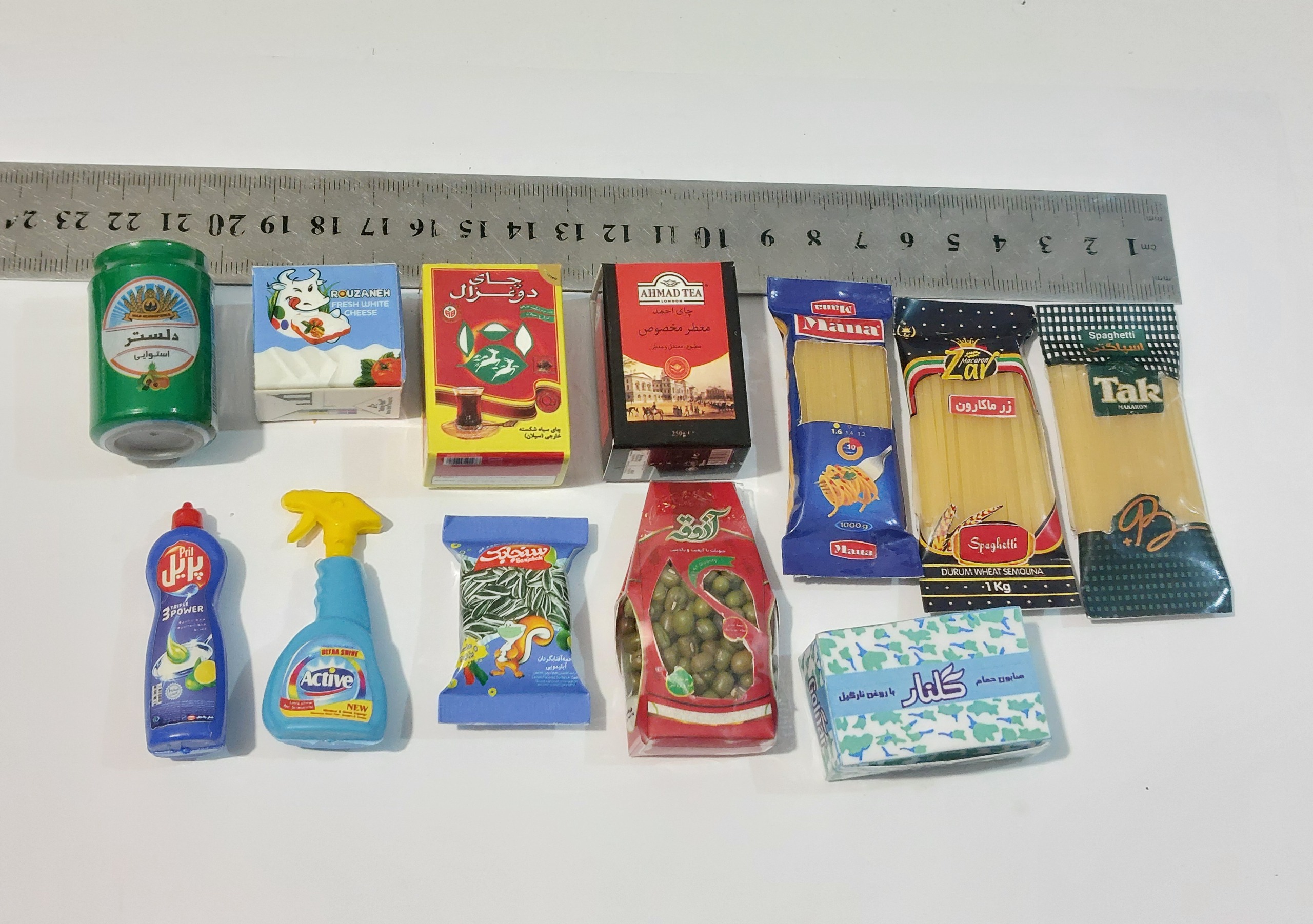 11 مگنت مینیاتوری کلکسیونی