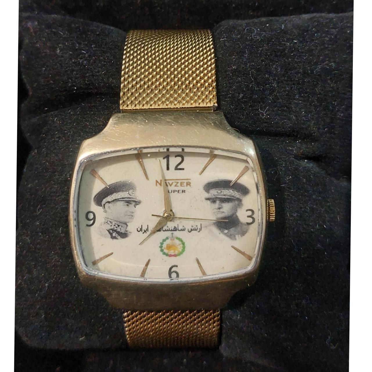 ساعت ناوزر اهدایی ارتش شاهنشاهی