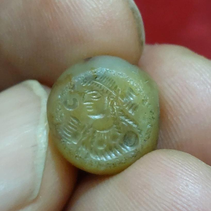 مهر و نشان بانو و ملکه ایرانی