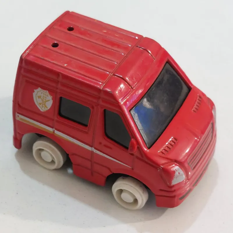 ماکت ماشین قدیمی