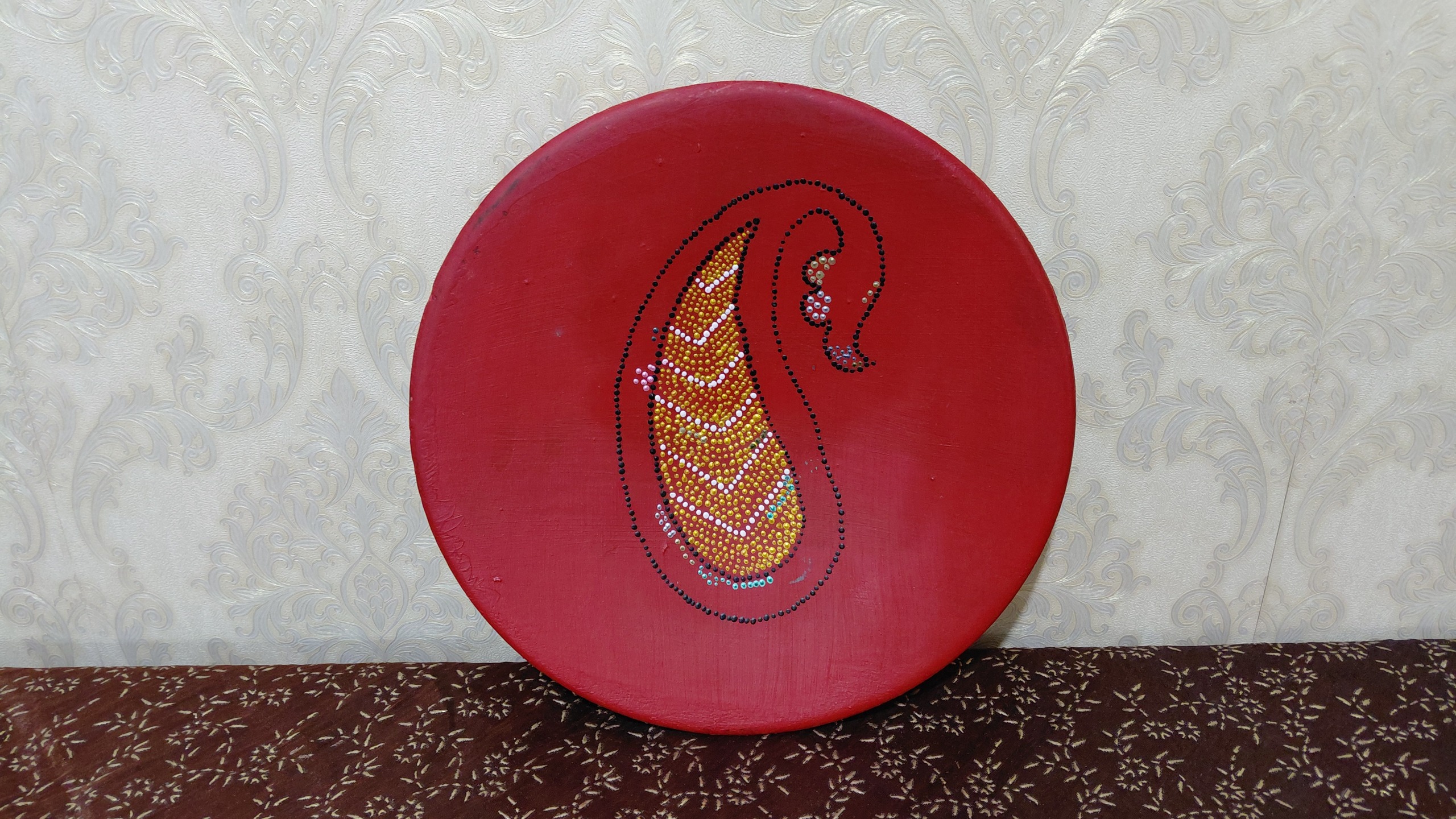 بشقاب سفالی دیوارکوب