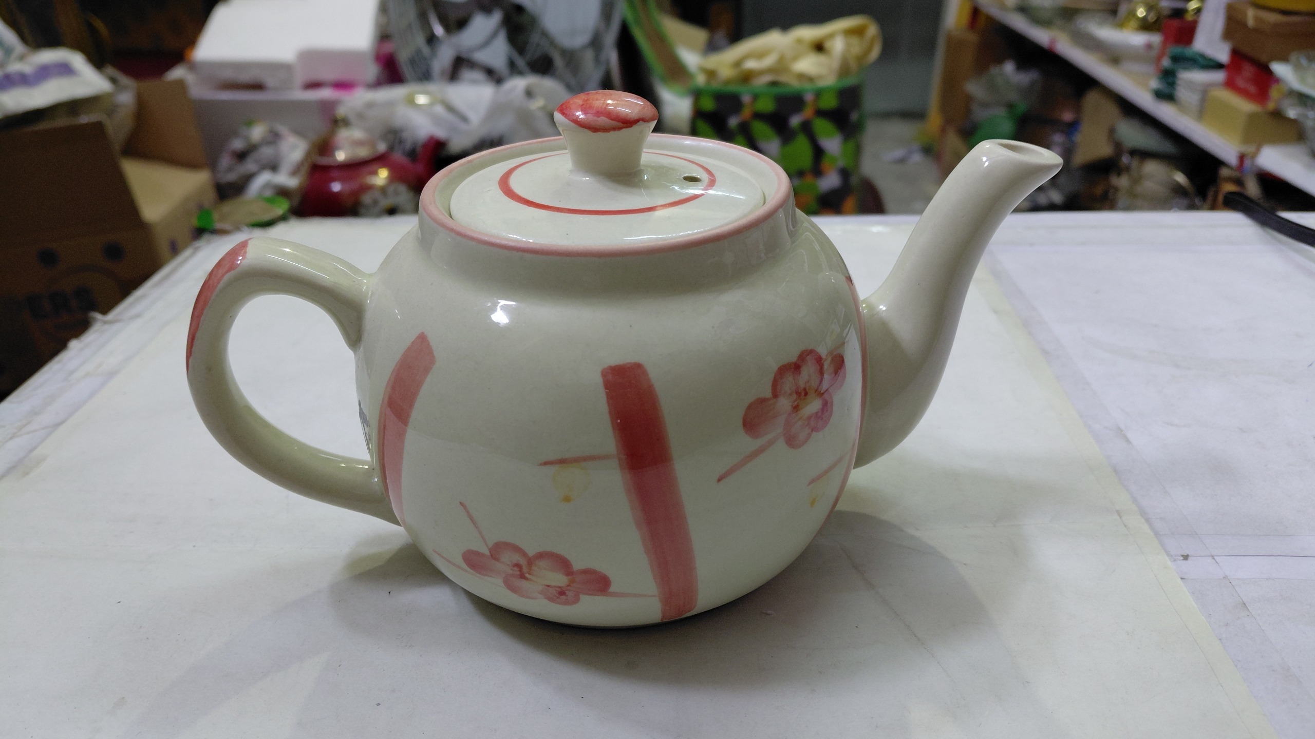 قوری سرامیمی قدیمی