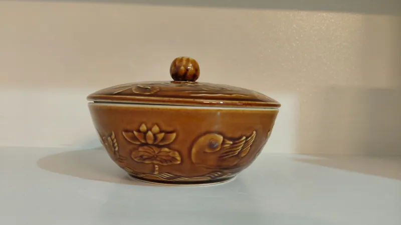 شکلات خوری قدیمی