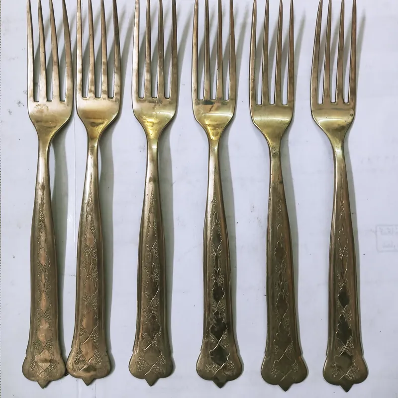 چنگال ورشو قلمکاری