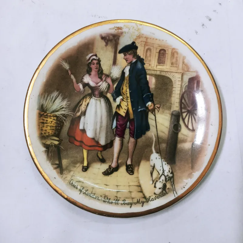 پلاک دیوارکوب چینی