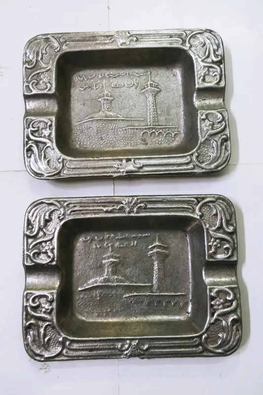 زیر سیگاری قدیمی