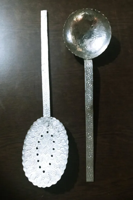 کفگیر ملاقه مسی