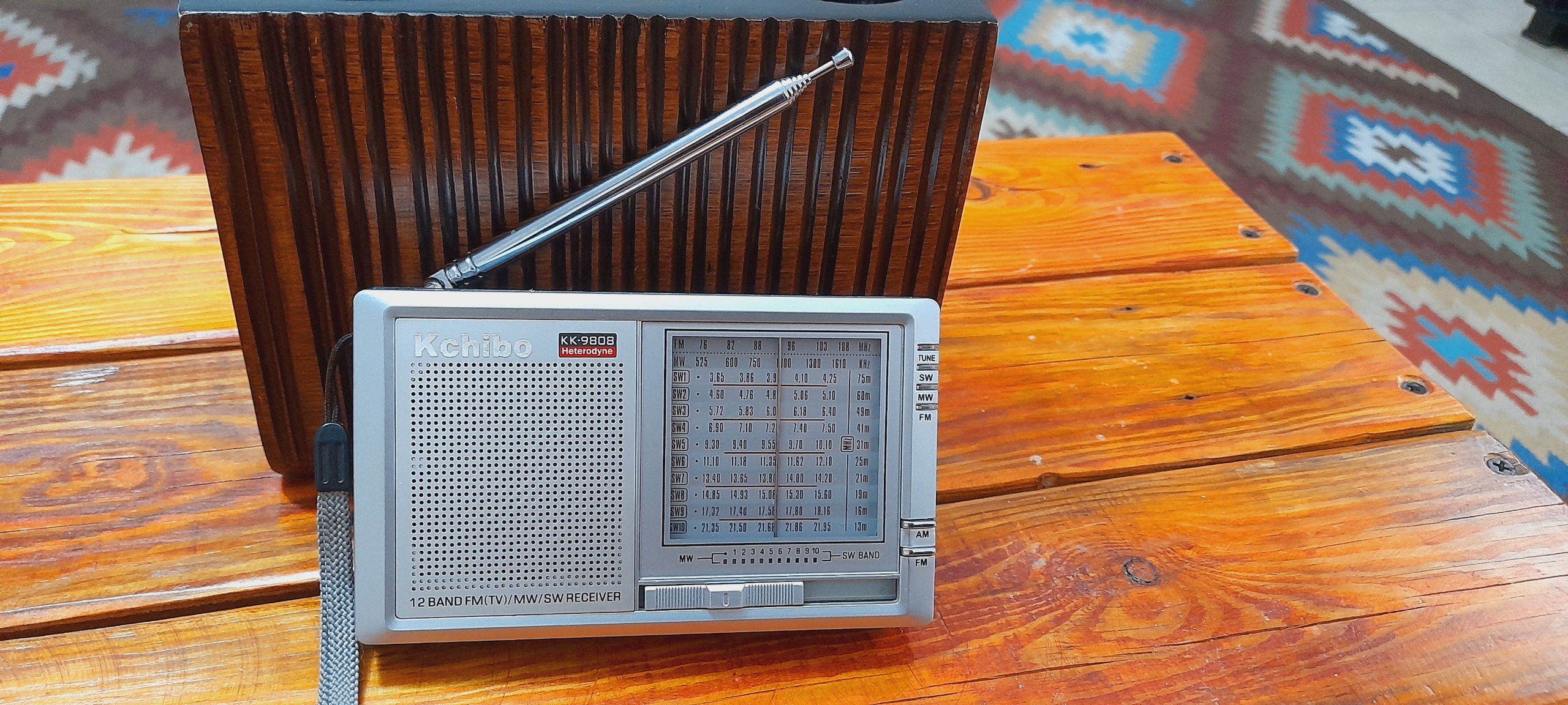 رادیو 12موج Kchibo