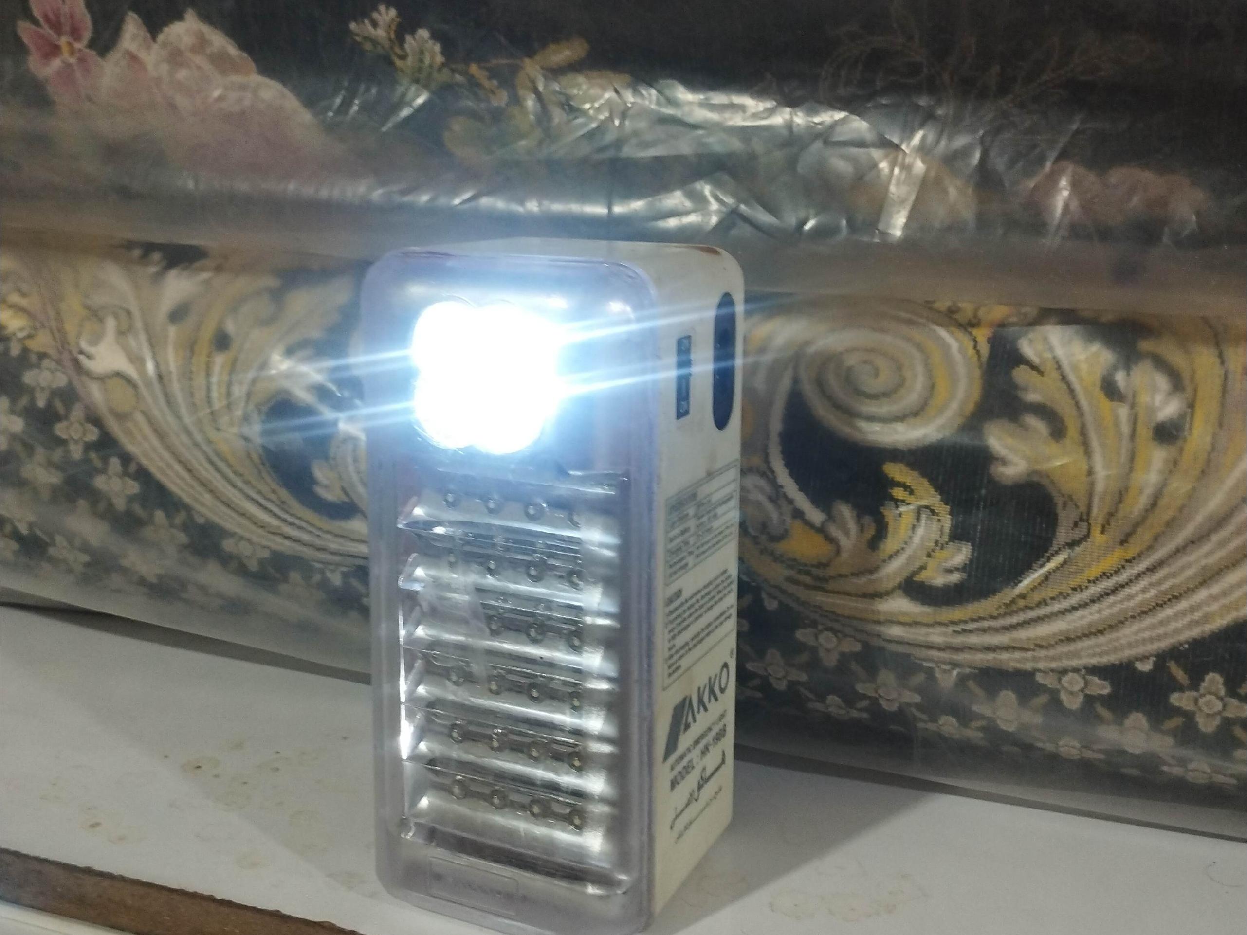 چراغ قوه صحرا و داخل چادر