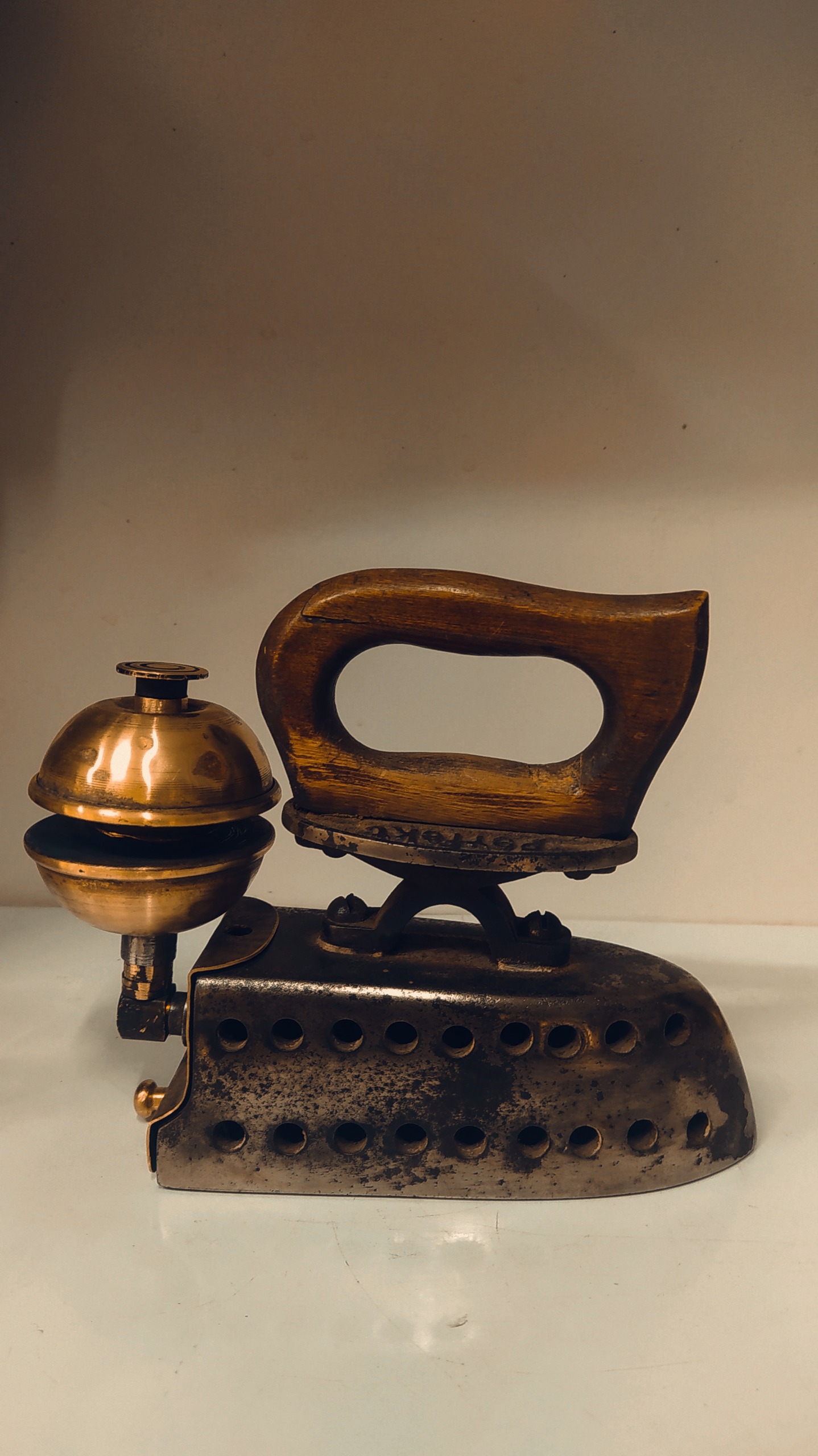 اتو الکلی آلمانی زیبا