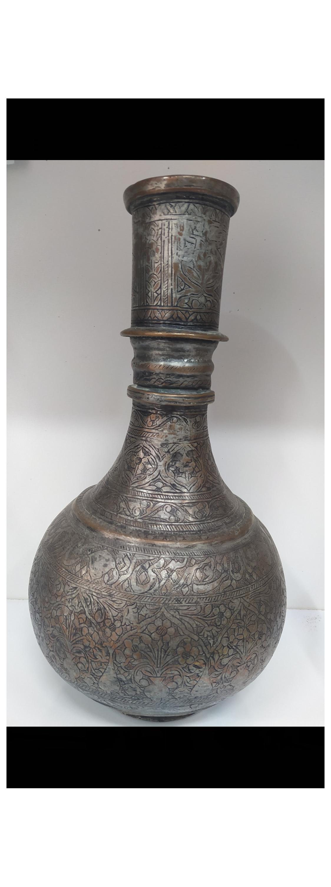 تنگ مسی پر کار و زیبا