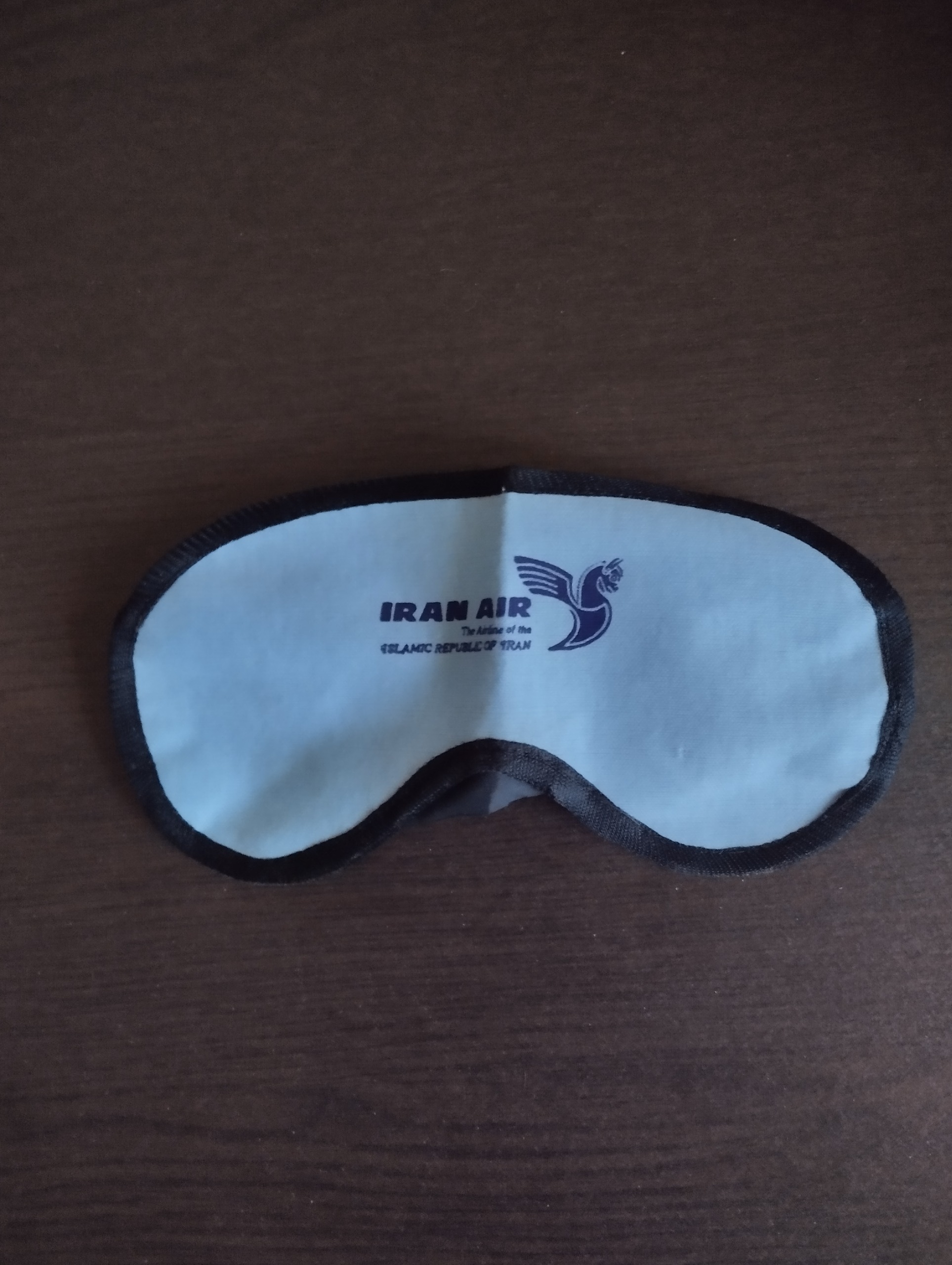 چشم بند ایران ایر