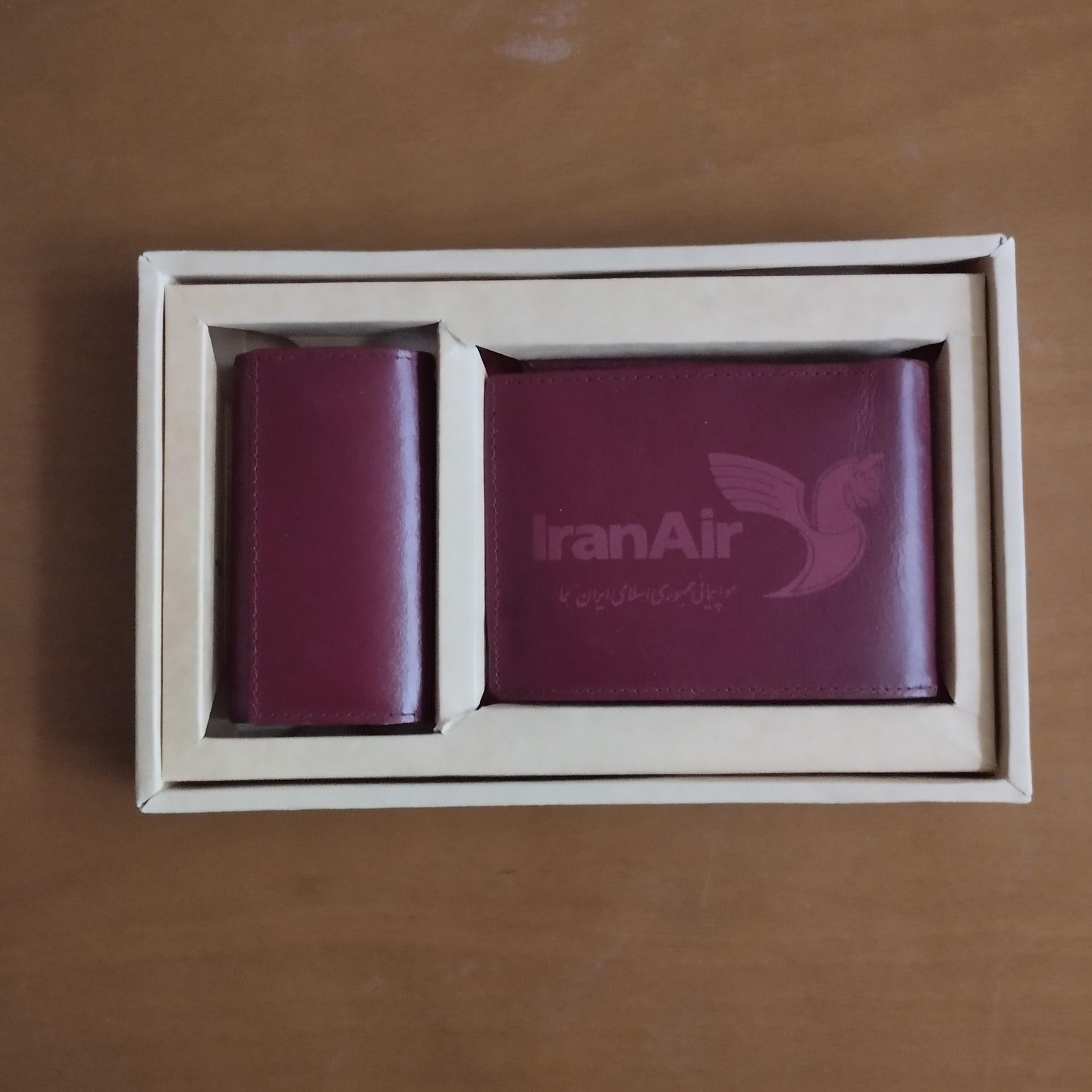 ست کیف پول وجاکلیدی چرم هواپیمایی ایران ایر