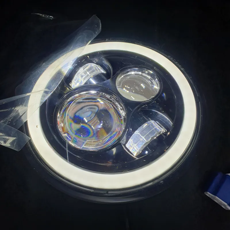 چراغ جلو موتور