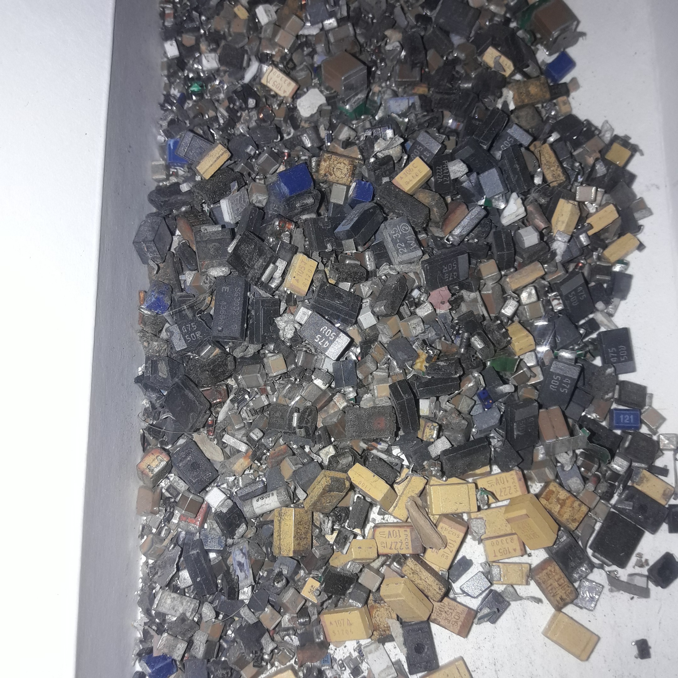 150گرم ضایعات خازن دیود ترانزیستور مخابراتی SMD