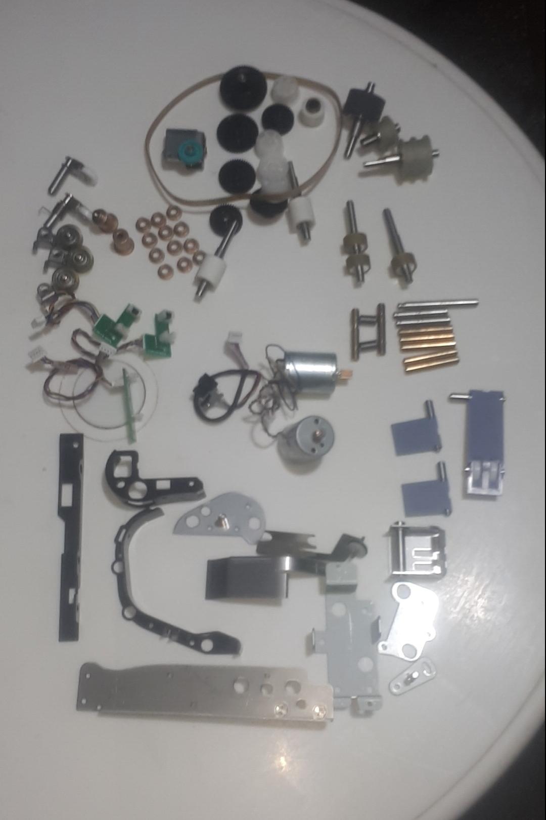 مجموعه قطعات مکانیکی رباتیک