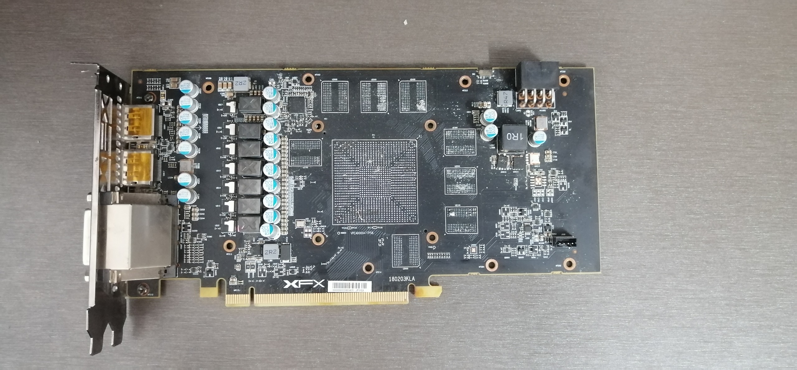 برد گرافیک rx 580 xfx