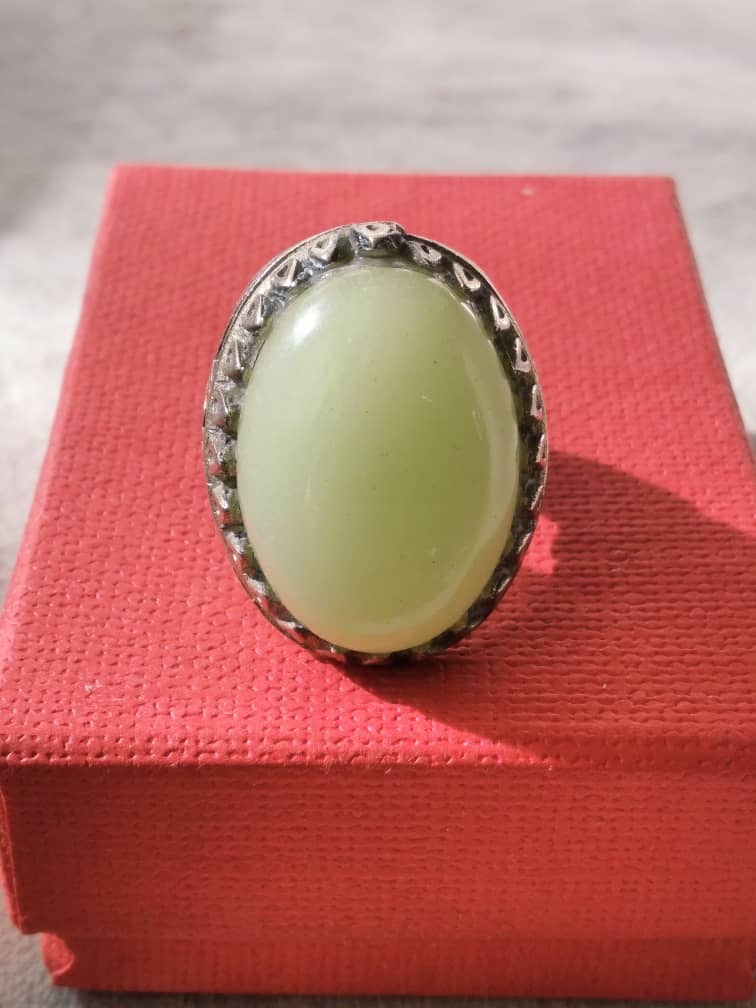 انگشتر شب چراغ درشت درجه یک