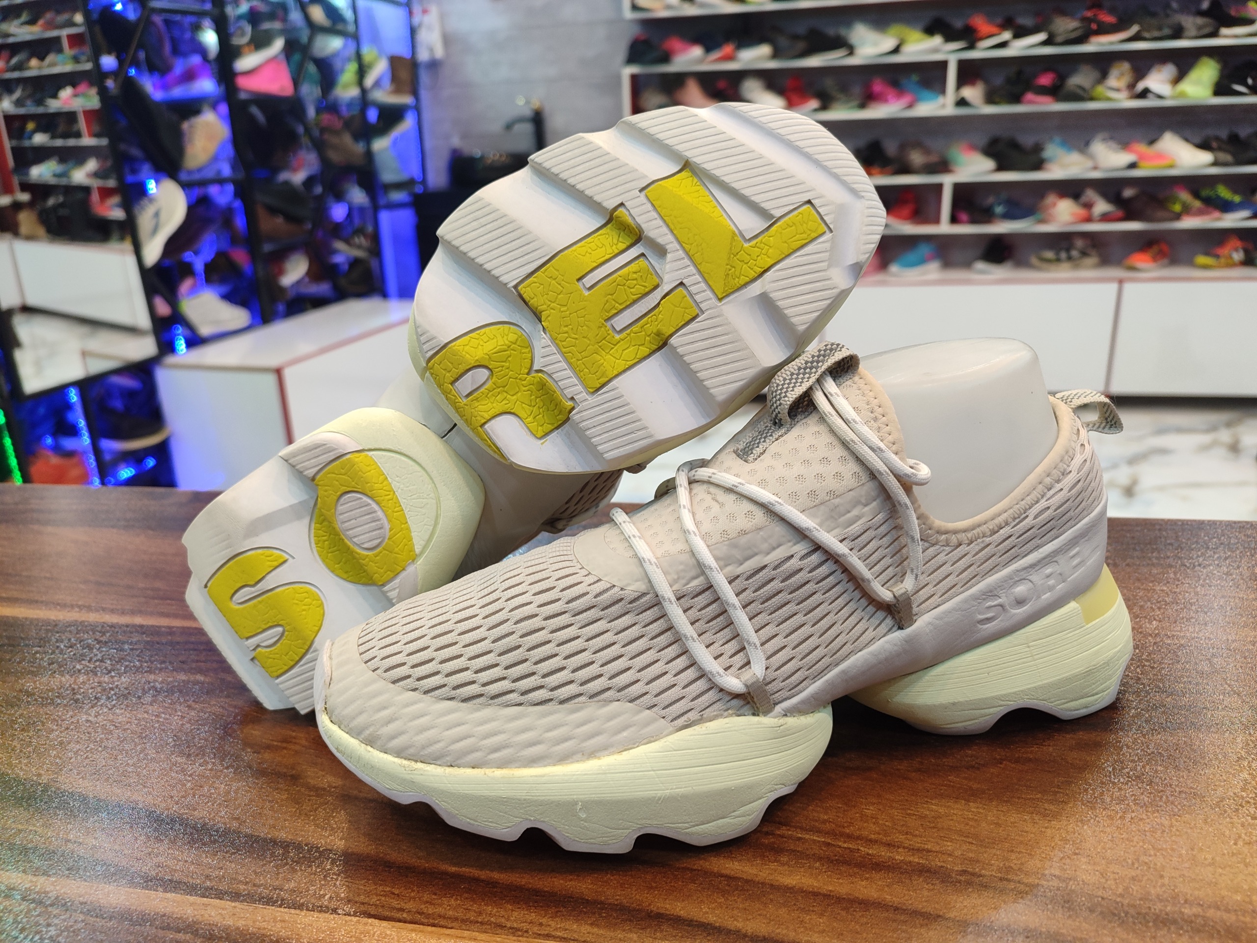 کتونی اورجینال سورل