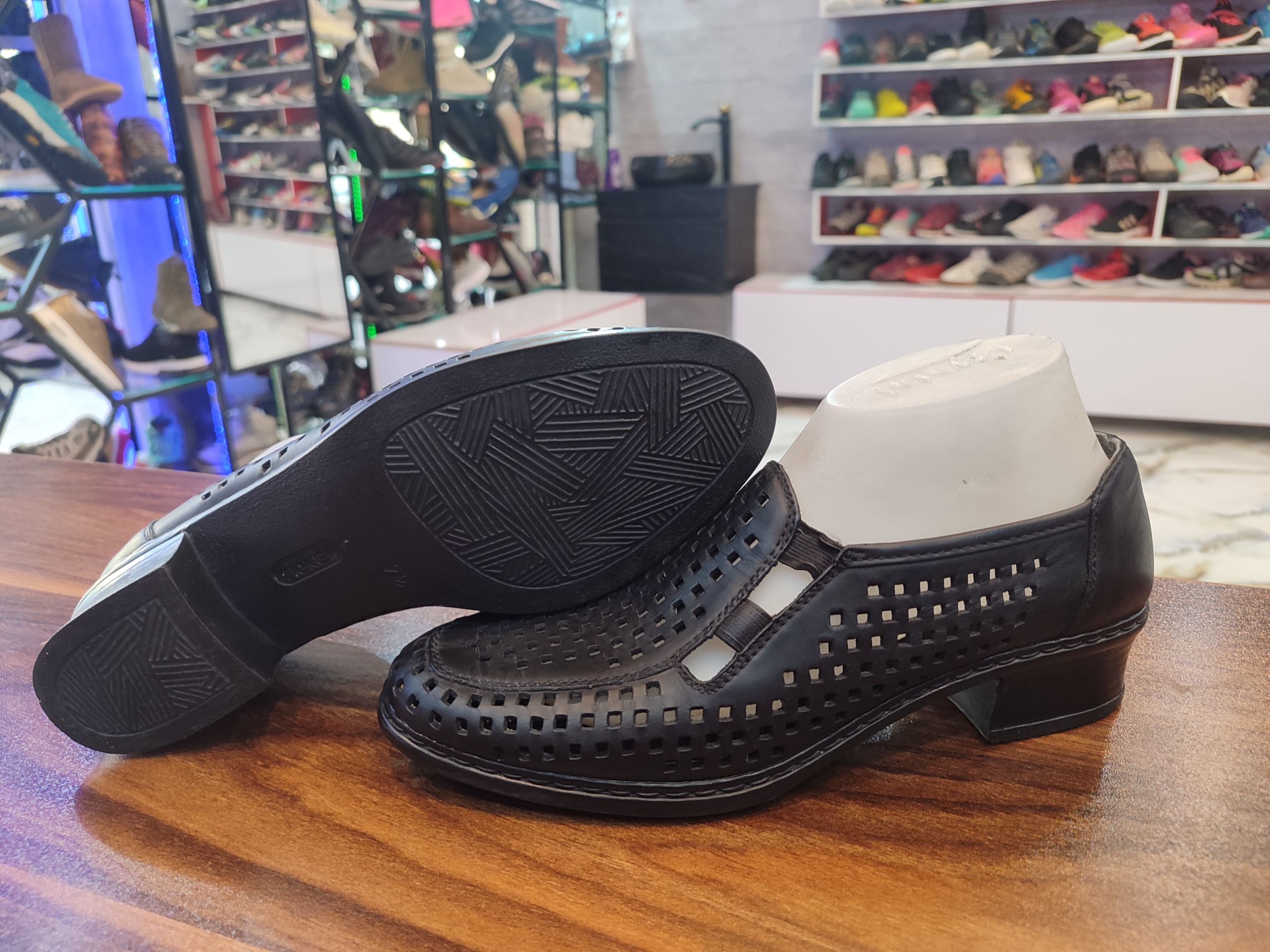 کفش اورجینال آلمانی