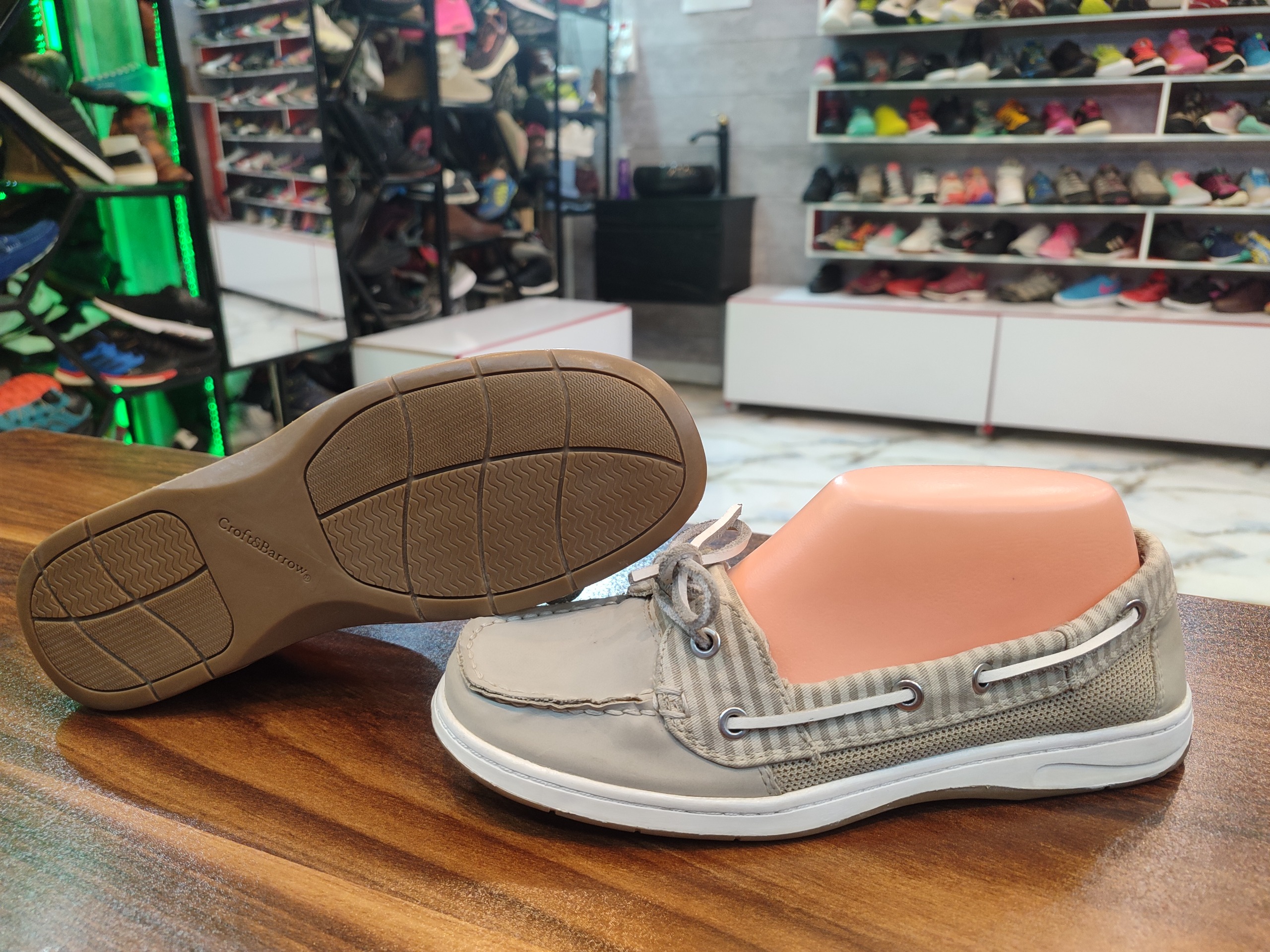 کالج اورجینال خارجی