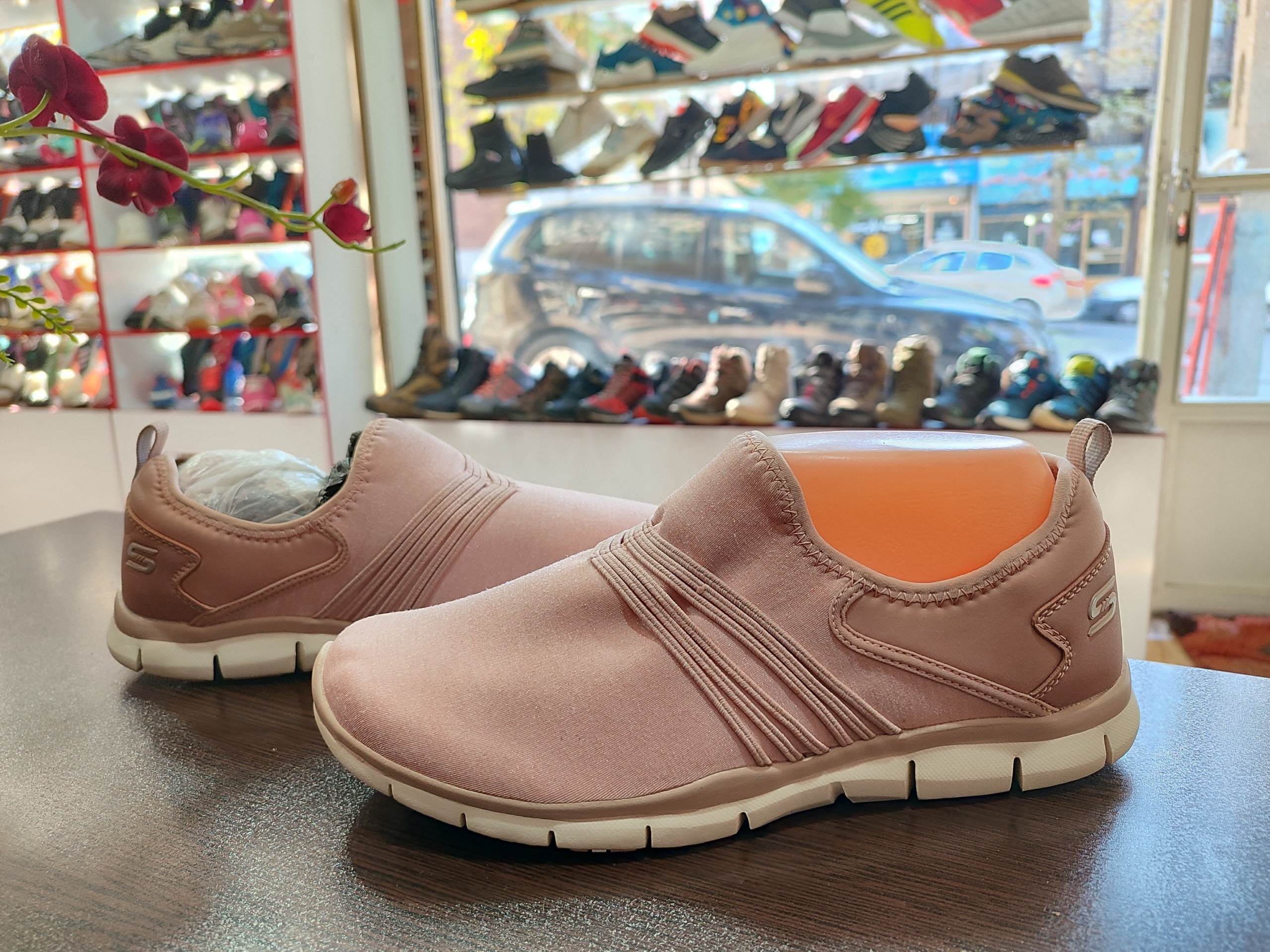 کتونی اورجینال اسکیچرز