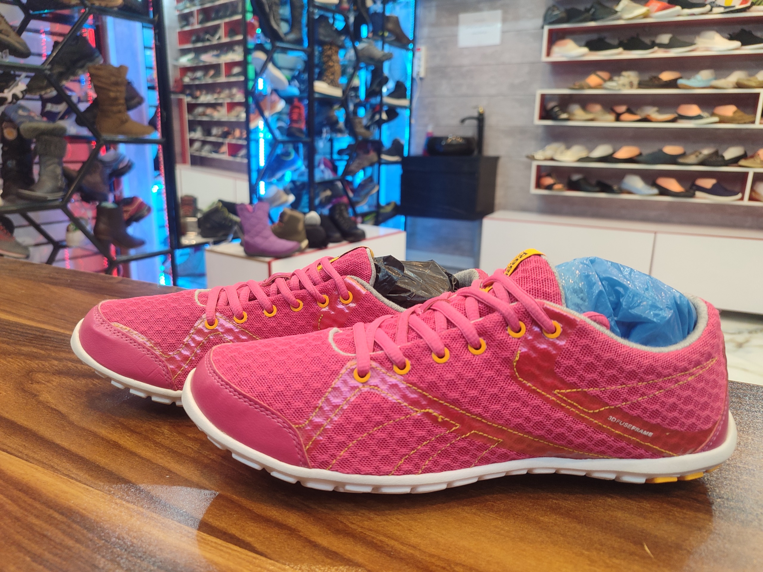 کتونی اورجینال ریباک