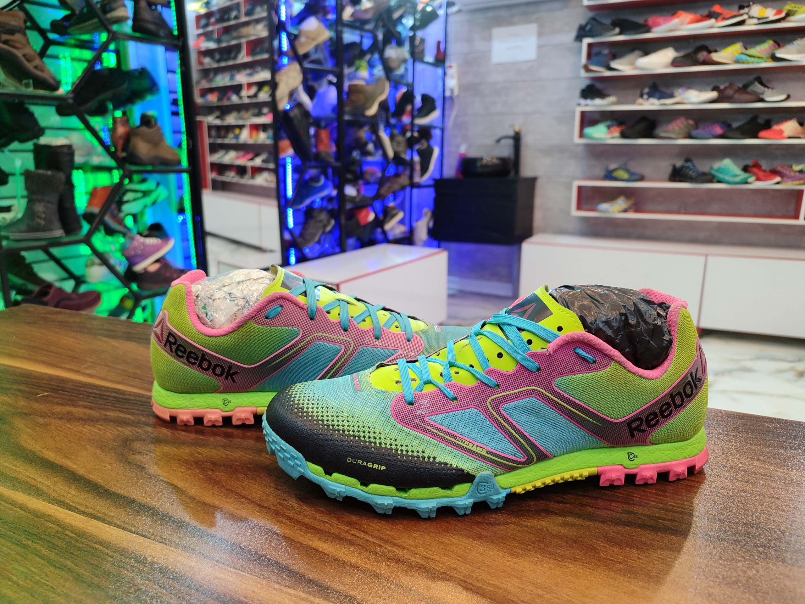 کتونی اورجینال ریباک