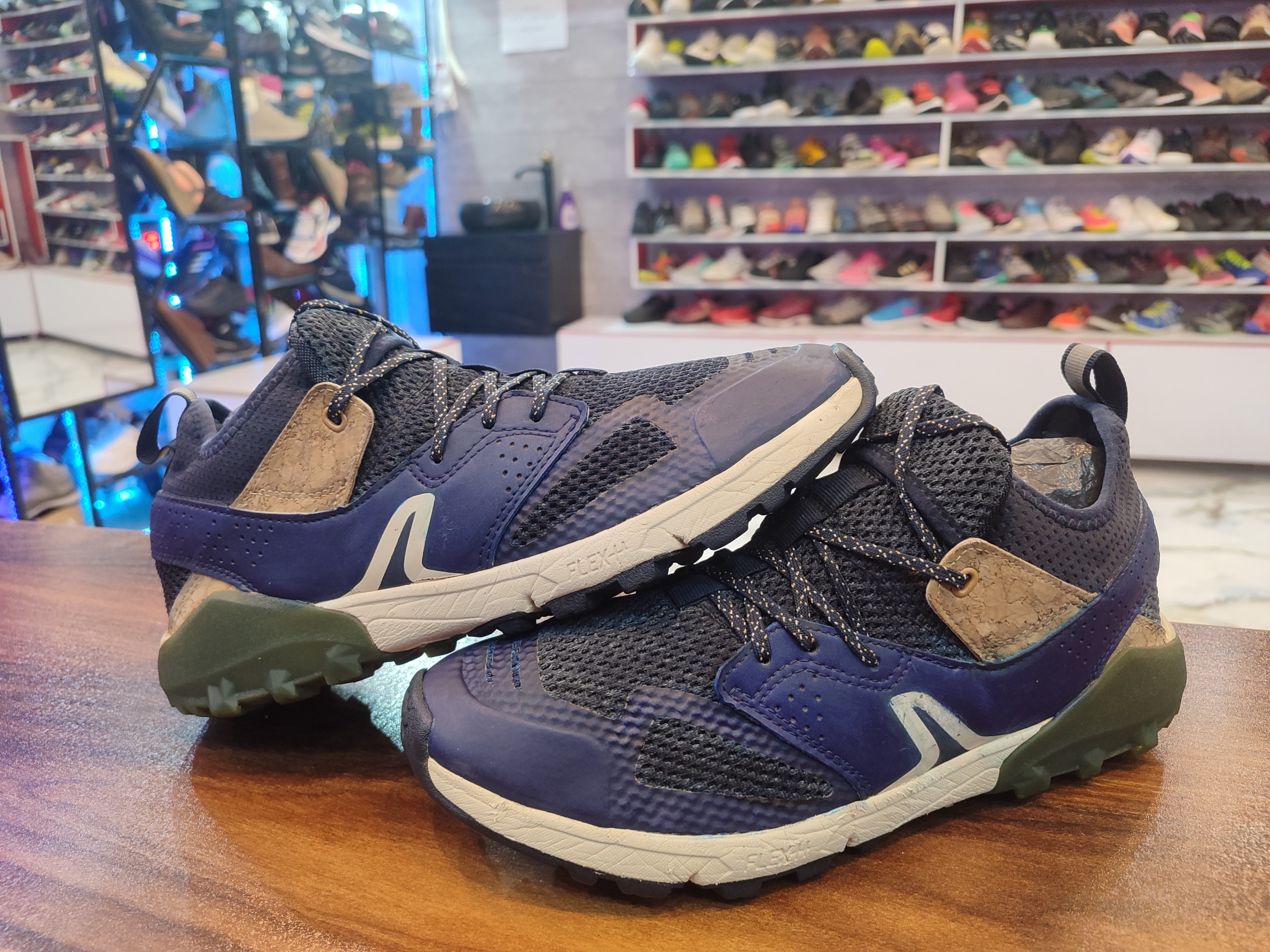 کتونی اورجینال کچوا