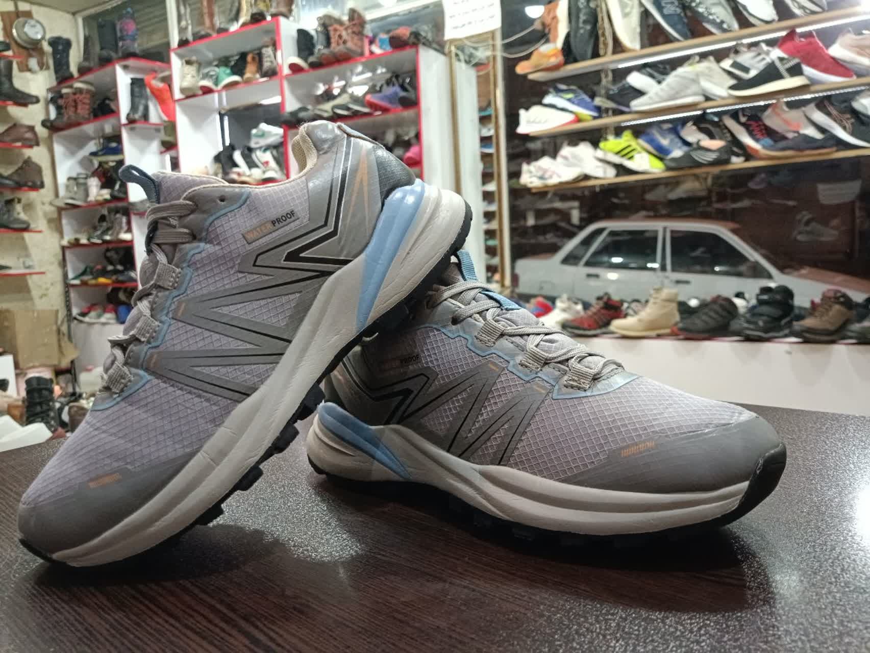 کتونی اورجینال سالمون