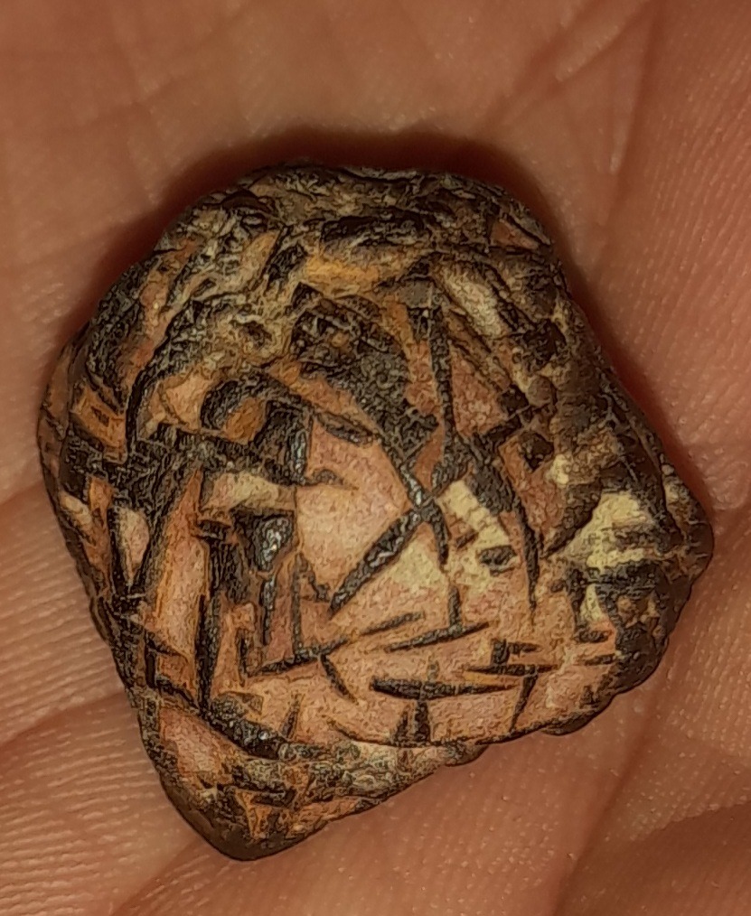 سنگ خاص و زیبا بدون جذب اهنربا