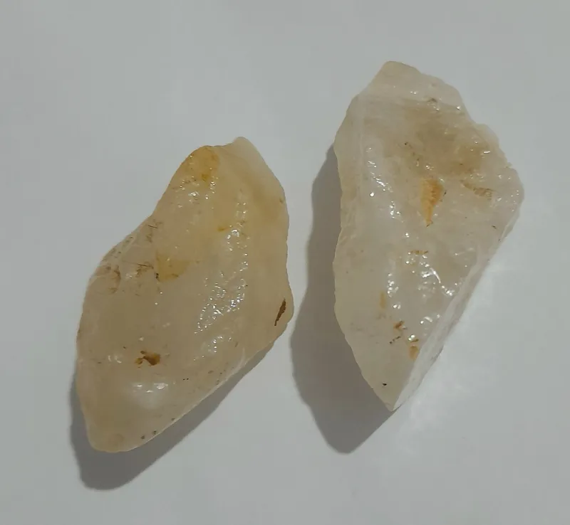 دو عدد سنگ راف طبیعی کوارتز 60